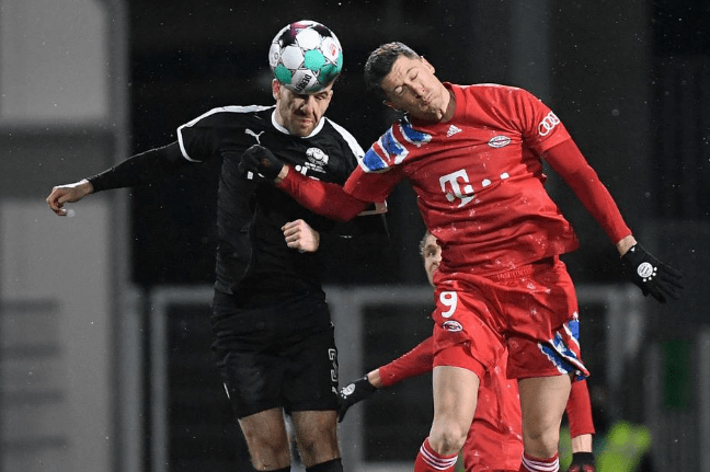 皇马发布对阵比利亚雷亚尔海报