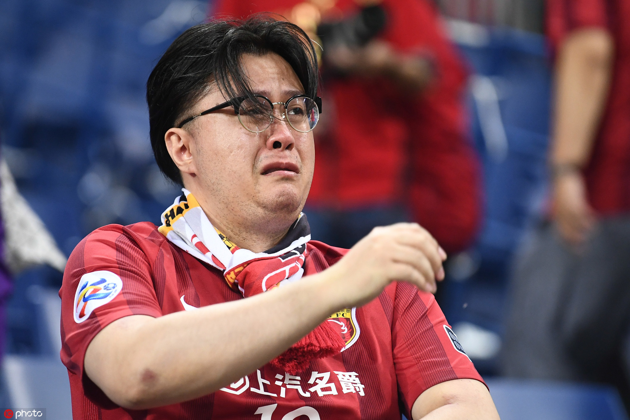 西汉姆迎亚冠关键赛,今晚豪取连胜,球迷炸锅,资深球员宣示担当的简单介绍 西汉姆迎亚冠关键赛,今晚豪取连胜,球迷炸锅,资深球员宣示担当的简单介绍