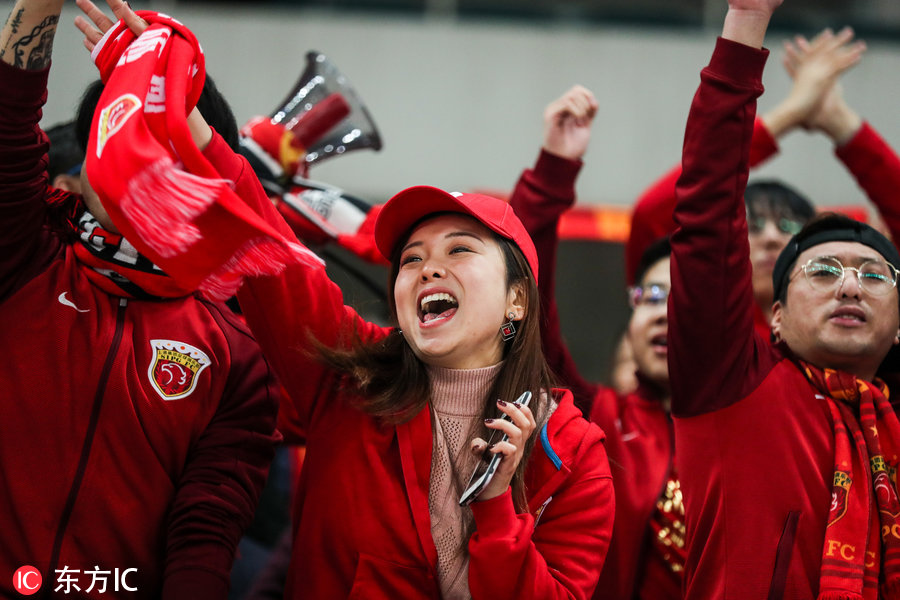 西汉姆迎亚冠关键赛,今晚豪取连胜,球迷炸锅,资深球员宣示担当的简单介绍 西汉姆迎亚冠关键赛,今晚豪取连胜,球迷炸锅,资深球员宣示担当的简单介绍