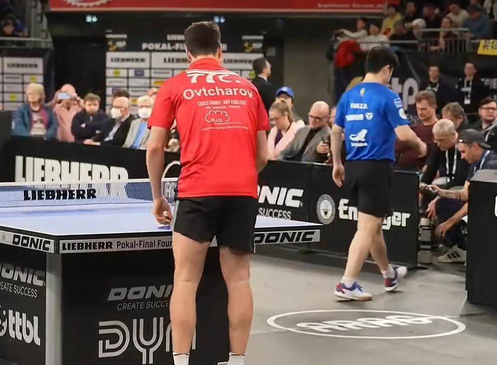 中欧体育-包含赛地聚焦：德国杯加时末段热度飙升，上海久事扳平良机，引发热议，资深球员宣示担当的词条