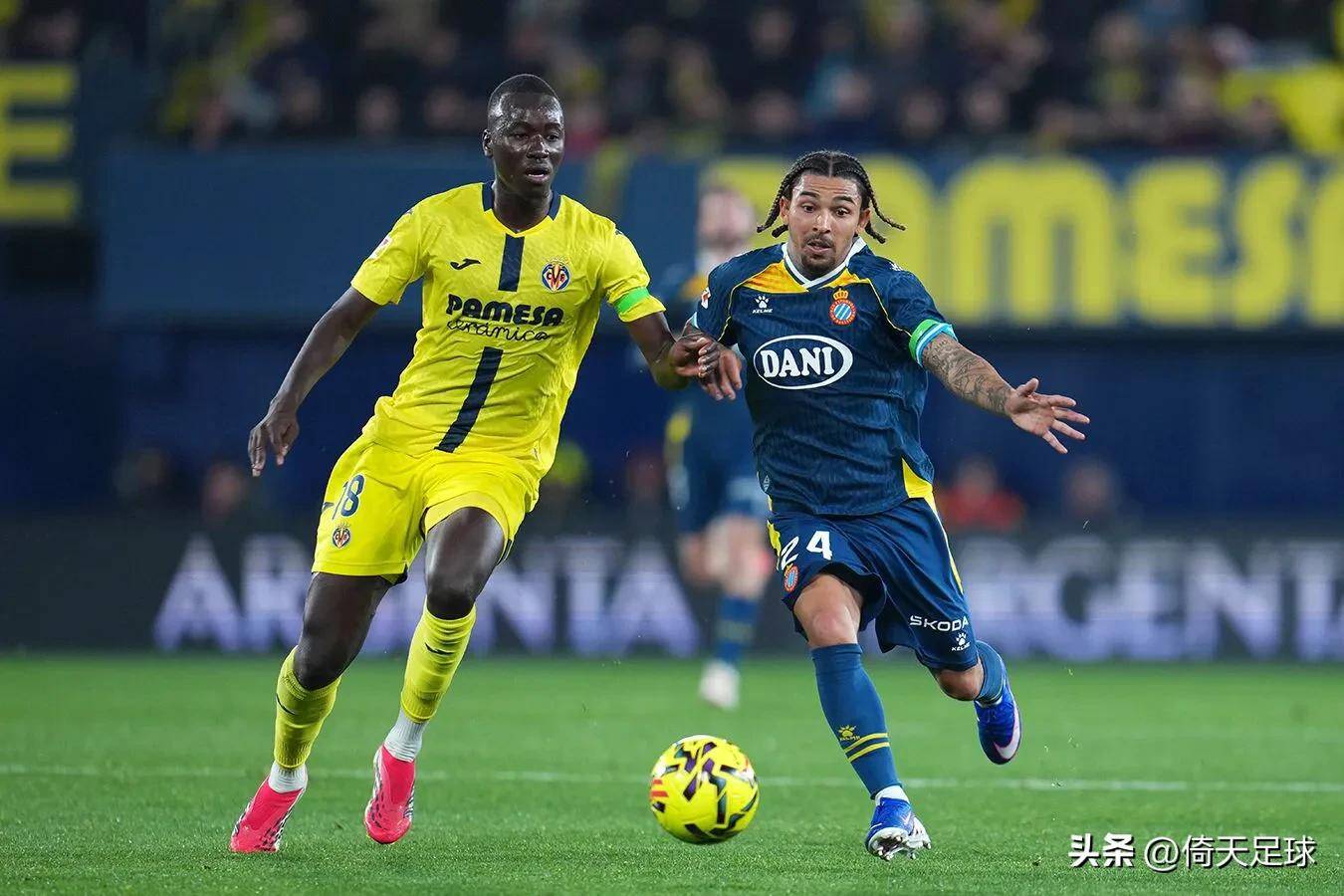 包含毕尔巴鄂竞技迎意大利杯关键赛，冲刺阶段防线松动，球迷炸锅，轮换策略成焦点的词条