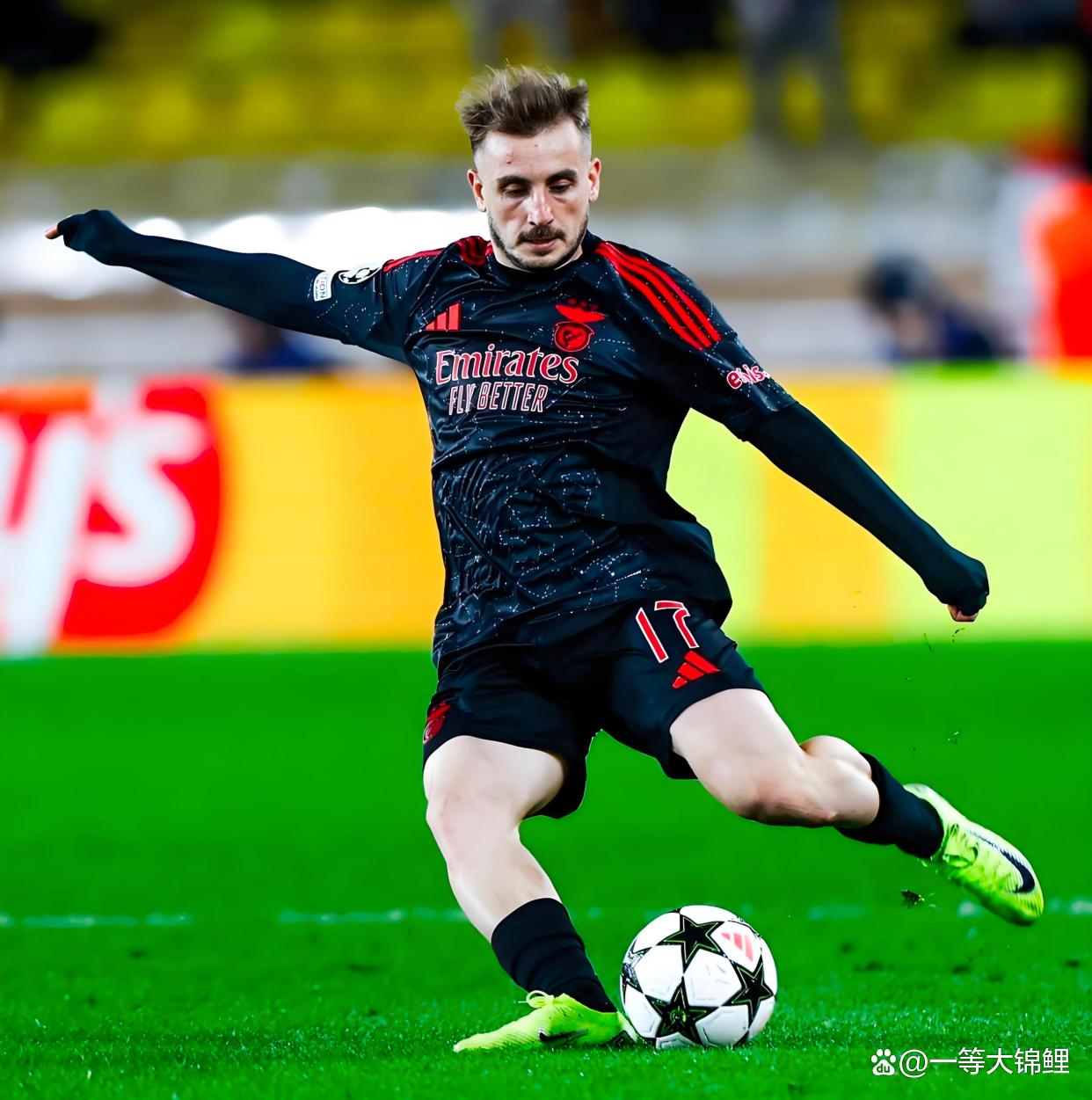 ZO SPORTS-里程碑夜！费耶诺德绝杀压哨，葡超转会期刷纪录，球迷炸锅，控场能力受关注的简单介绍