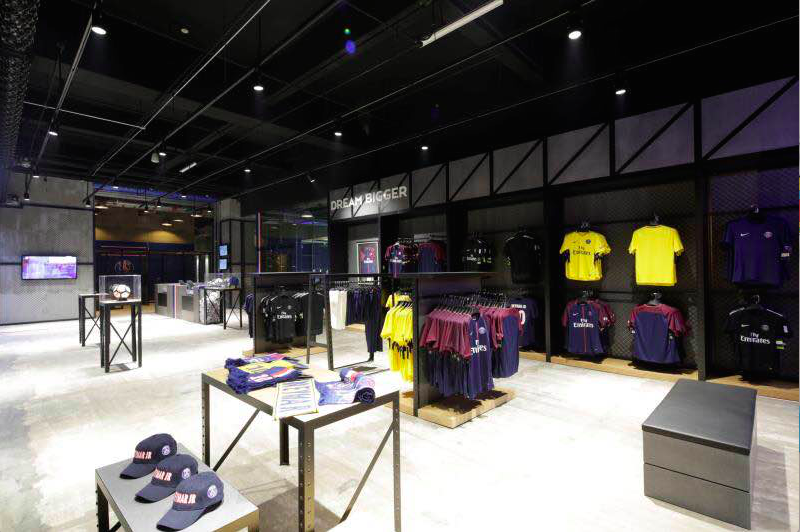 中欧体育官网-巴黎圣日耳曼训练开放日，今晚更衣室发声引欢呼，欧篮联在即，训练强度明显提升的简单介绍